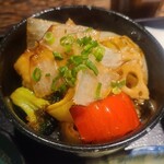 Neneya - ミニ白身魚の黒酢あんかけ丼
