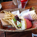 cafe 風車の丘 - パニーニプレート（豚肉生姜焼ききんぴらサンド ）