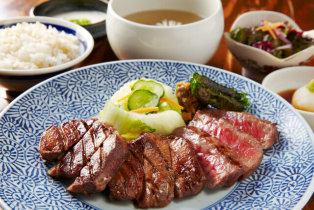 ぎゅうたんさま 炭焼牛たん東山 仙台本店 （【旧店名】 うまい牛たん東山） - あおば通