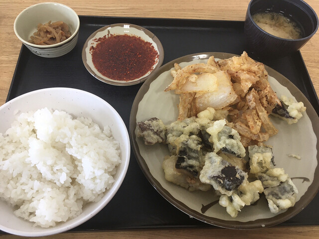 Minato Shokudo photo 3