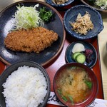 つか田 - とんかつ定食