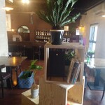 cafe 858 - 店最奥から