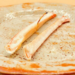 緒方 - ◎間人蟹の蟹脚の炭火焼き