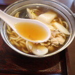 三笠 - 鍋焼きうどんのスープ