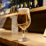 餃子とスパークリング バブルス - トリビー♪