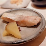 たかおか - シラカワが始まると嬉しい。白甘鯛は見た目から大好き。海の女王と思う。