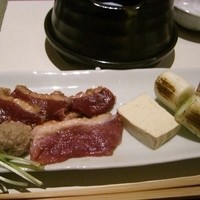 旬彩割烹 あうん - しゃぶしゃぶで出される真鴨の肉