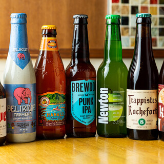 60 to 70 types available! A variety of carefully selected craft beers!