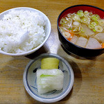 とんかつ とんき - 定食のご飯・味噌汁・漬物（２０１２年１２月）