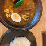 Soup Curry 笑くぼ - ご飯は小