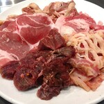 焼肉＆グルメバイキングかたおか - 