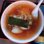 満州ニラら～めんの店 さかえや - 中華そば（中）