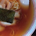 満州ニラら～めんの店 さかえや - 中華そば（中・アップ）