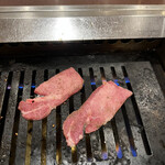 焼肉 京城 - 上タン塩