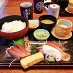 玄海寿司 - お刺身御膳（税込1,100円）