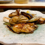 Kurumi - 牡蠣と葱とキノコの炒め