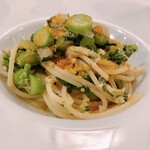 Kasuterina - タラバガニとカラスミのスパゲッティ