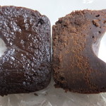 ケンズカフェ東京 - 右：冷蔵庫、左：レンジで20秒