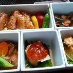 Gyarari Arita - 有田焼五膳　五つの地場産鶏肉料理