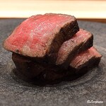 御料理 寺沢 - いわて牛のｼｬﾄｰﾌﾞﾘｱﾝの備長炭焼