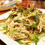 OKIRAKU - サンマを使ったソーメンチャンプル