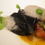 フロリレージュ - 北海道産タラの白子のムニエル、トマトとケッパーのソース、焼き茄子の香りのパルミジャーノソースで ブランタードを添えて2