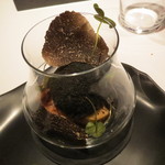 フロリレージュ - フォアグラと黒トリュフ、牛コンソメのスープで香りを立てて1