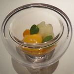 フロリレージュ - 愛媛蜜柑のムースとアイスクリーム、レリボと