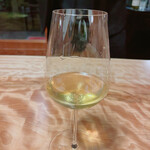 鰻花房 - 紅茶。この後に最初のシャルドネ飲むと…あら不思議。とってもマイルドに！