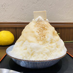 目白 志むら - 白胡麻プリン　1,480円