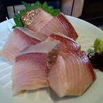 居酒屋 姫咲丸 - 寒ブリ刺