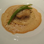 ラ・トルテュ - オマール海老とセップ茸　ラヴィオリ仕立て　アメリケーヌソース