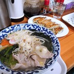 飯山タンメン - 料理写真:肉野菜タンメン