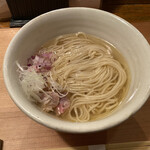 Homemade Ramen 麦苗 - 「二杯目の方限定」の塩らあめん¥700。最初から食べると決めている場合は一杯目に食べるのが店のお勧め。