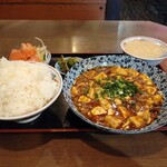h Taishuu chuukasakaba kikunoya - 麻婆豆腐定食　@800
