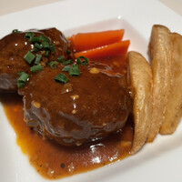 中国料理 四川 - 週替わりランチ、肉:牛ハンバーグの味噌辛子煮込み