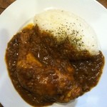 カフェ クーク - 薬膳骨付きチキンカレー