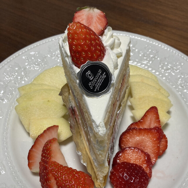 Megu - 勾当台公園（ケーキ）の写真