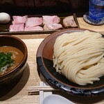 中華蕎麦 とみ田 - つけめん(並)  特製全部のせトッピング