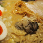 NEXT□ - 牡蠣白湯「koeru」（牡蠣）