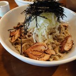 黑船SOBA - 平麺の弾力は独特です