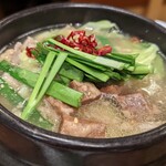 焼肉冷麺やまなか家 - 青唐牛もつ鍋