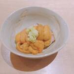 Gion Rakumi - ウニと牛肉のたたき、たっぷりの山葵。