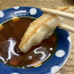 餃子荘 ムロ - 餃子の自家製タレ