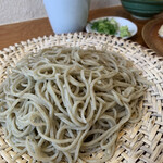 蕎麦 心空 - 穴子の天もりそば　あらびきそばに変更