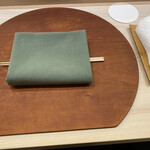 いしまる - 右端のスマホ置きが何気に好き