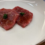 いしまる - 鰯鯨　生ではないのですこーし水っぽい感じしましたが柔らかな身質とネギの風味がよく合います