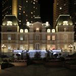 ラ ターブル ドゥ ジョエル・ロブション - 外観の風景です②