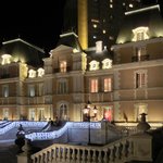 ラ ターブル ドゥ ジョエル・ロブション - 外観の風景です⑥