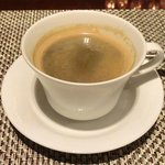 ラ ターブル ドゥ ジョエル・ロブション - 特別メニュー 10000円 のコーヒー